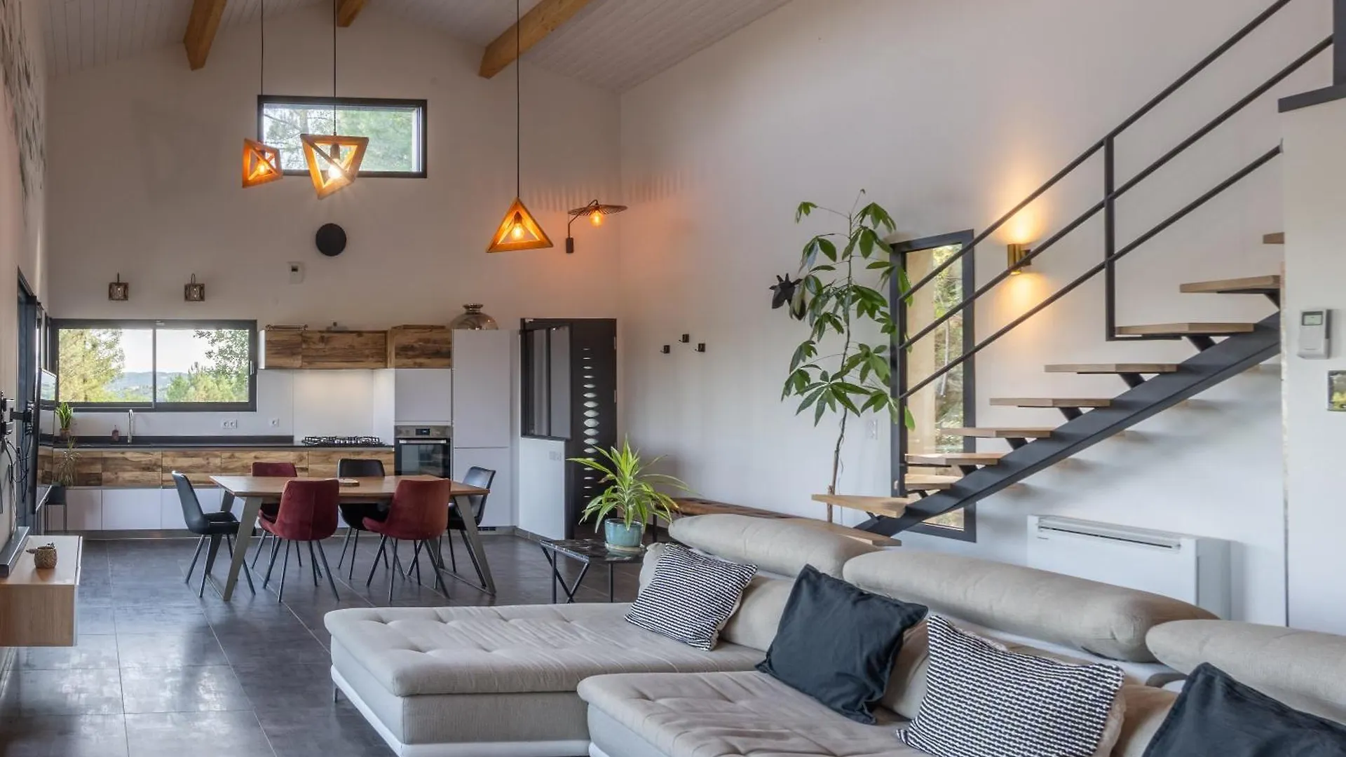 Maison Contemporaine Celeste Ucel