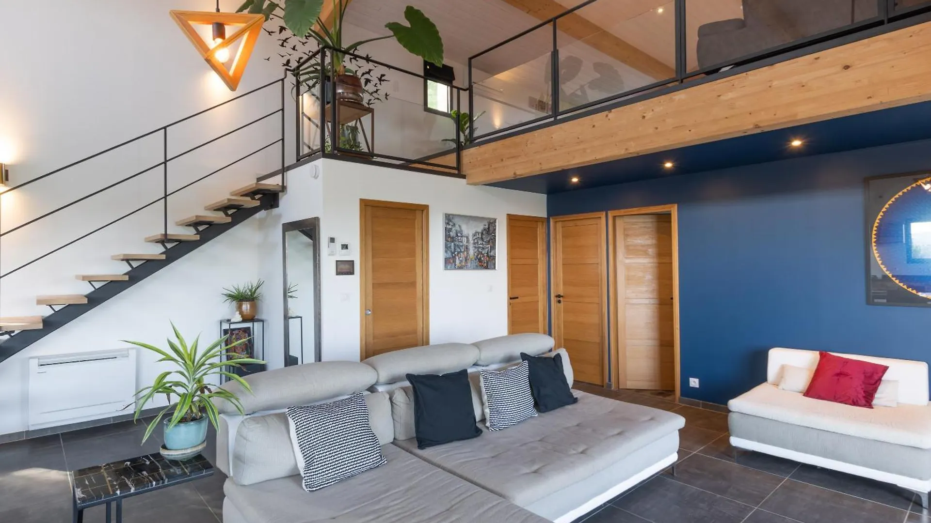Maison Contemporaine Celeste Ucel 0*,  Francja